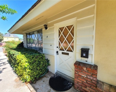 534 Roosevelt Road - Photo Thumbnail 2