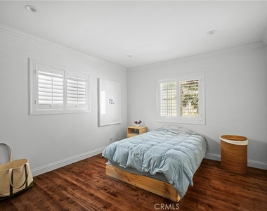 6247 Hamilton Lane - Photo Thumbnail 15
