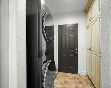 6247 Hamilton Lane - Photo Thumbnail 19