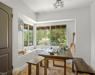 6247 Hamilton Lane - Photo Thumbnail 10