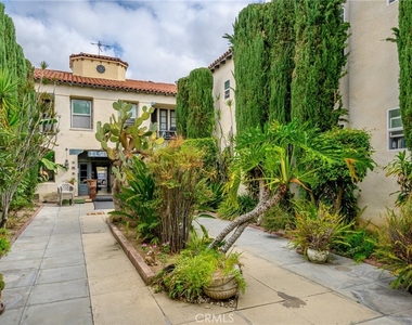 617 E Garfield - Photo Thumbnail 17