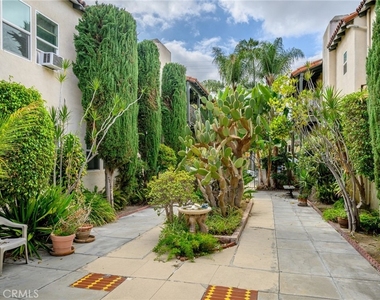 617 E Garfield - Photo Thumbnail 18