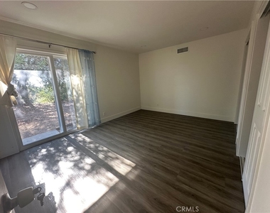 20410 Seton Hill Drive - Photo Thumbnail 4