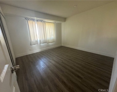20410 Seton Hill Drive - Photo Thumbnail 5