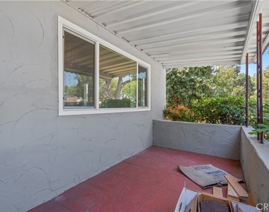 1230 Spazier Avenue - Photo Thumbnail 39