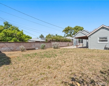 1230 Spazier Avenue - Photo Thumbnail 32