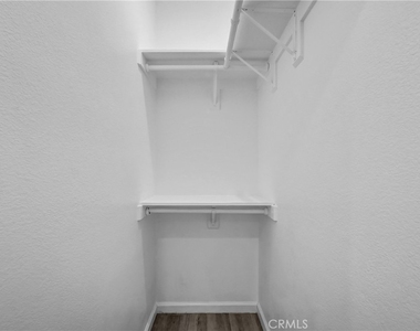 696 E 9th - Photo Thumbnail 12