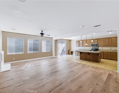 1833 English Oak Way - Photo Thumbnail 5