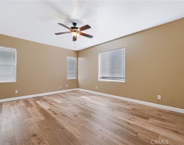1833 English Oak Way - Photo Thumbnail 11