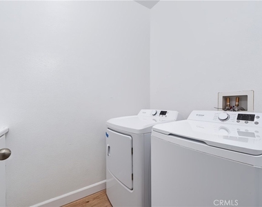 1833 English Oak Way - Photo Thumbnail 21