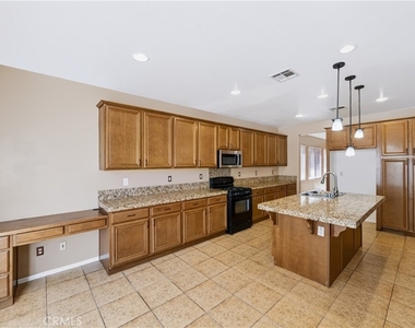 1833 English Oak Way - Photo Thumbnail 9