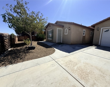 11931 Cove Court - Photo Thumbnail 2