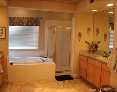 3208 Willow Hollow Road - Photo Thumbnail 18