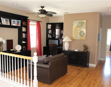 3208 Willow Hollow Road - Photo Thumbnail 20
