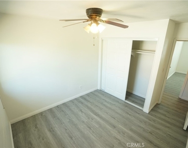 19524 Gravina Street - Photo Thumbnail 24