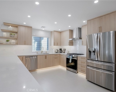 68135 Tachevah Drive - Photo Thumbnail 17