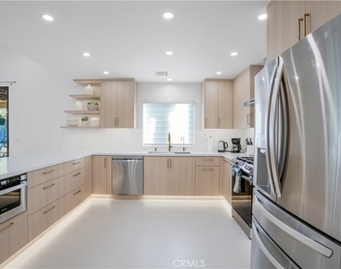 68135 Tachevah Drive - Photo Thumbnail 18