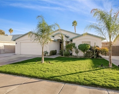 68135 Tachevah Drive - Photo Thumbnail 43