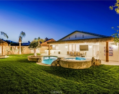 68135 Tachevah Drive - Photo Thumbnail 5
