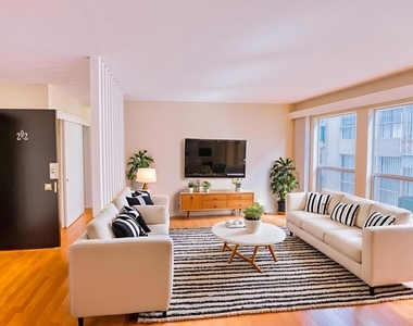 3815 Harrison St - Photo Thumbnail 1