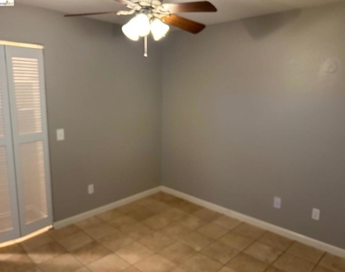 501 Red Rome Ln - Photo Thumbnail 17
