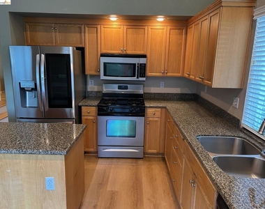501 Red Rome Ln - Photo Thumbnail 20
