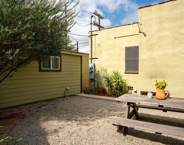 3104 Silver Lake Boulevard - Photo Thumbnail 14
