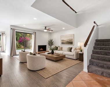 833 N Shadow Lake Drive - Photo Thumbnail 1