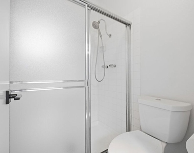 833 N Shadow Lake Drive - Photo Thumbnail 20