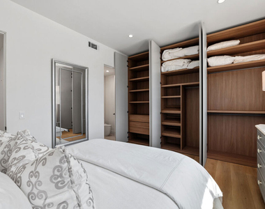 1203 N Vista Street - Photo Thumbnail 24