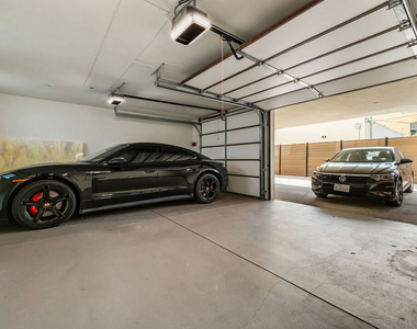 1203 N Vista Street - Photo Thumbnail 37
