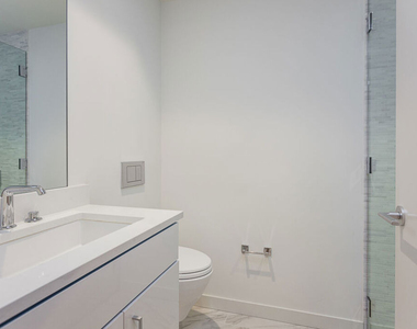 209 Hollister Avenue - Photo Thumbnail 23