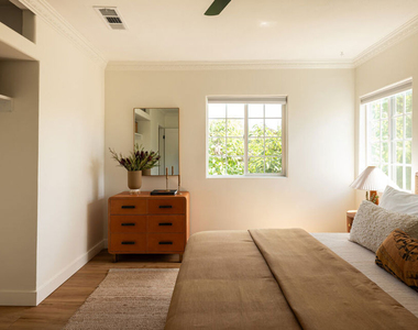 5140 Miriam Street - Photo Thumbnail 16