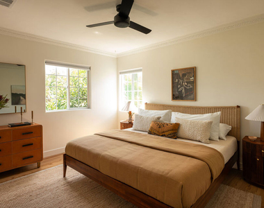 5140 Miriam Street - Photo Thumbnail 15