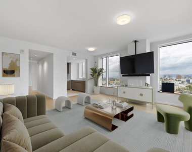 889 Francisco Street - Photo Thumbnail 2