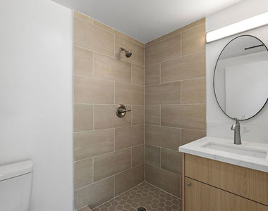 10965 Calvert - Photo Thumbnail 15