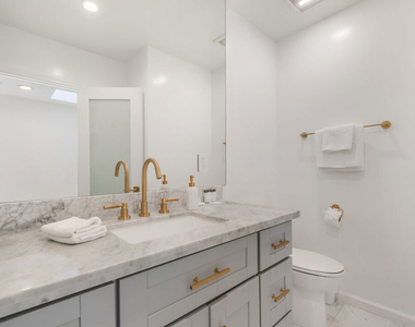 1040 Montego Drive - Photo Thumbnail 36