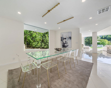 1040 Montego Drive - Photo Thumbnail 15