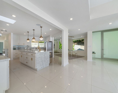 1040 Montego Drive - Photo Thumbnail 22