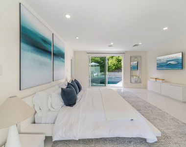 1040 Montego Drive - Photo Thumbnail 32
