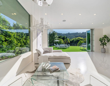 1040 Montego Drive - Photo Thumbnail 29