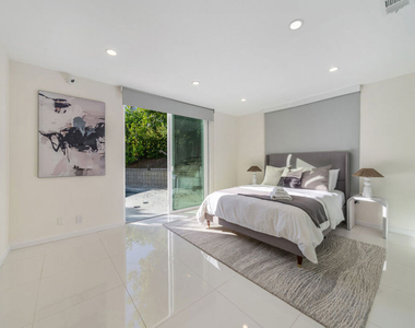 1040 Montego Drive - Photo Thumbnail 37