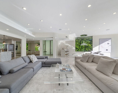 1040 Montego Drive - Photo Thumbnail 26