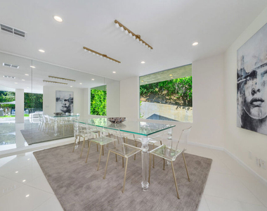 1040 Montego Drive - Photo Thumbnail 13