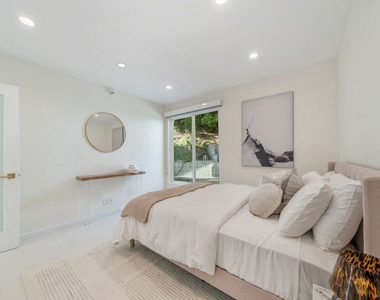 1040 Montego Drive - Photo Thumbnail 40