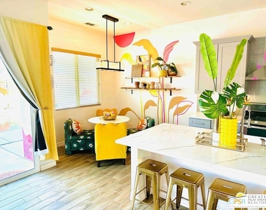 43278 Freesia Place - Photo Thumbnail 11