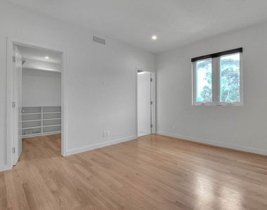 2610 Corralitas Drive - Photo Thumbnail 14