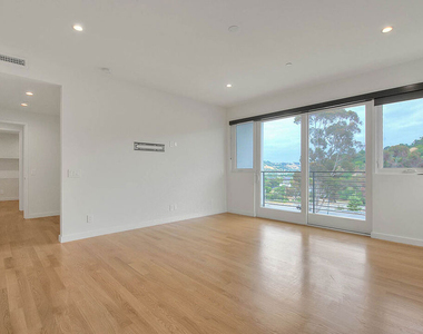 2610 Corralitas Drive - Photo Thumbnail 17
