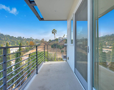 2610 Corralitas Drive - Photo Thumbnail 21