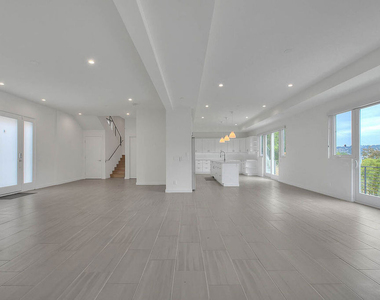 2610 Corralitas Drive - Photo Thumbnail 4